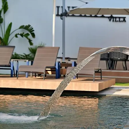 Luxury With A Private Pool 别墅 阿拉尼亚