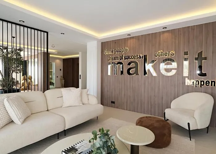 Luxury With A Private Pool וילה אלאניה