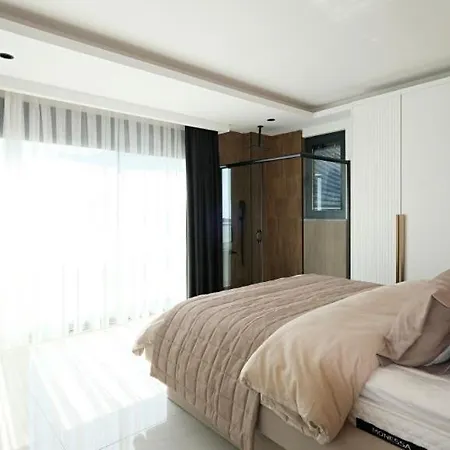 Luxury With A Private Pool Willa Alanya