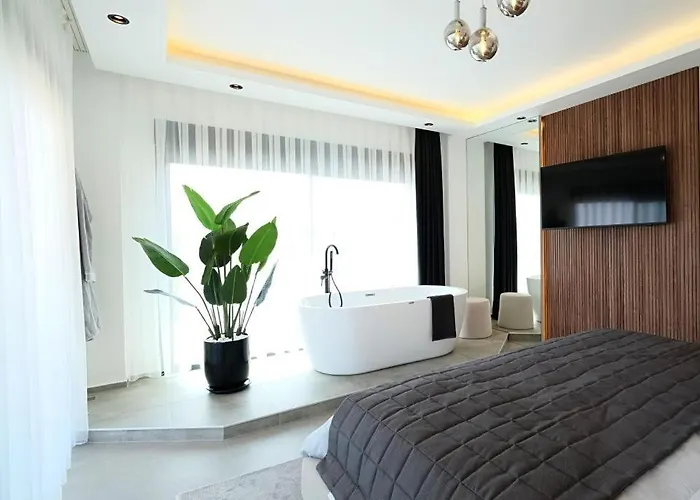 Luxury With A Private Pool