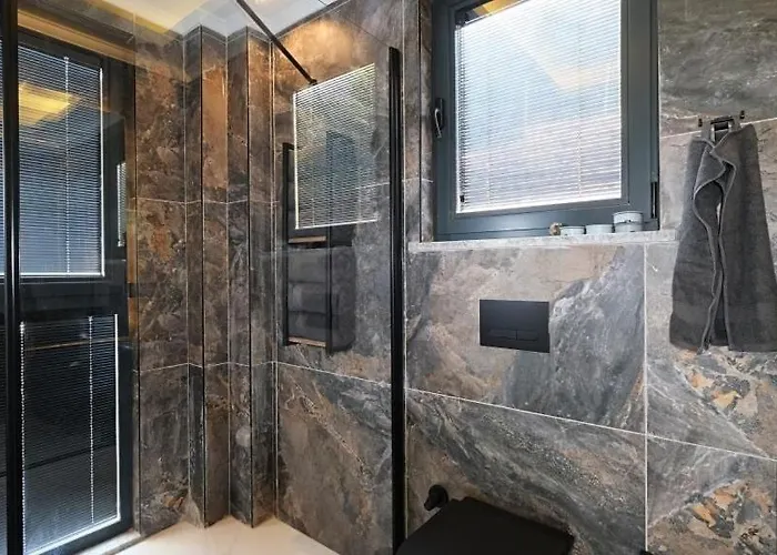 Luxury With A Private Pool *