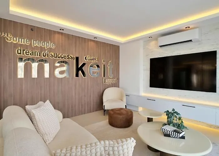 Luxury With A Private Pool * Αλάνια