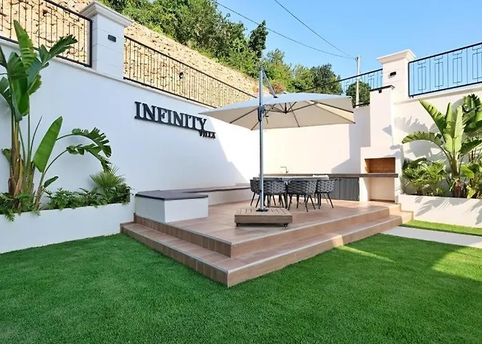 Luxury With A Private Pool